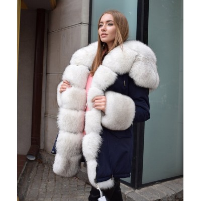Парка с песцом Lux